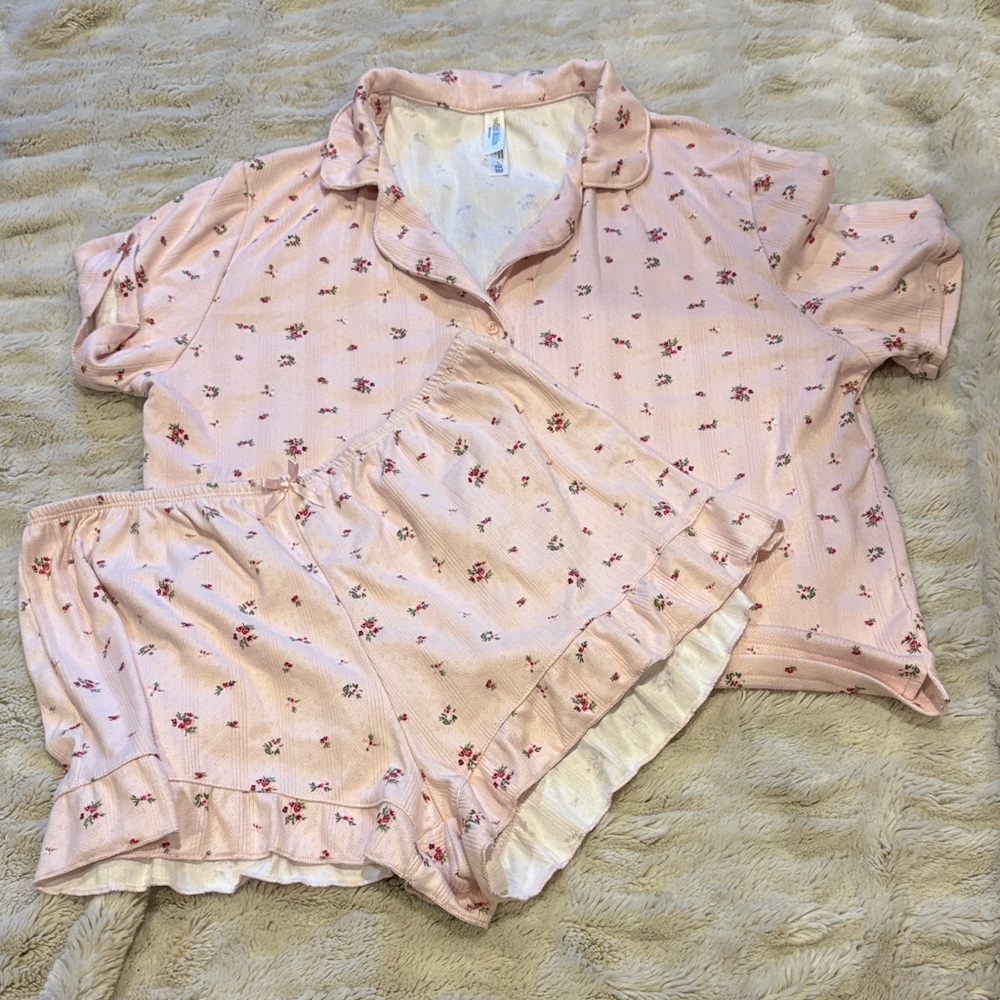 wild fable Pink Floral Short Pajama Set with Ruffle Trim